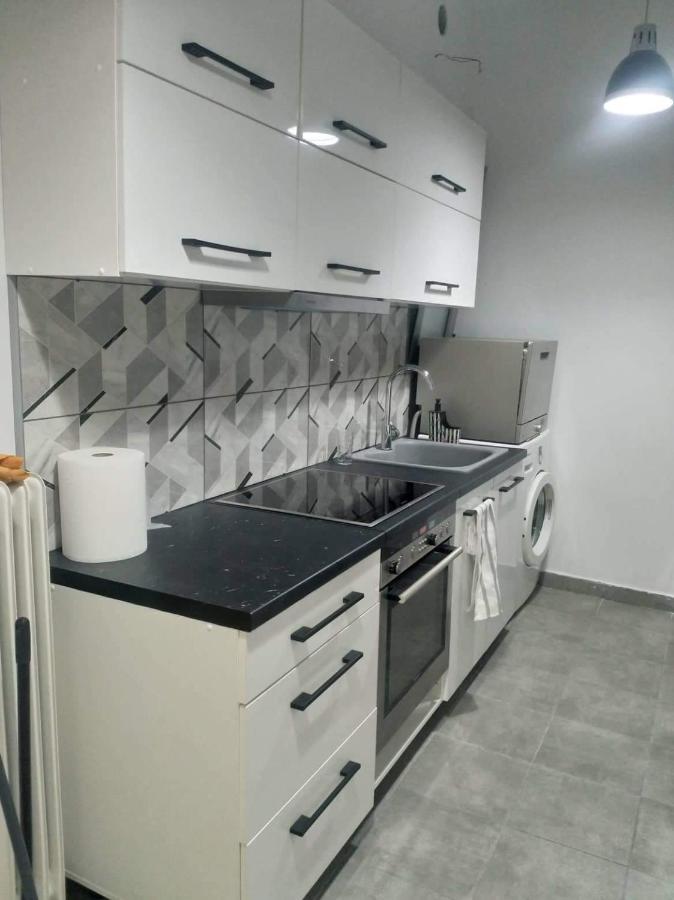 A Convenient Apartment In The Heart Of Athens Exterior photo